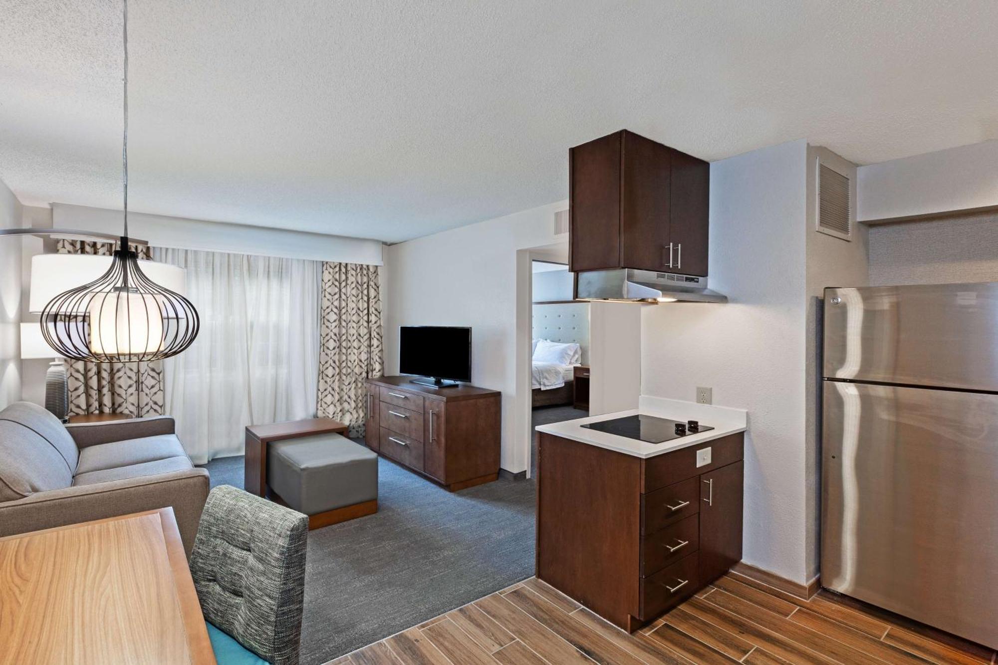 Homewood Suites By Hilton Greensboro Eksteriør bilde