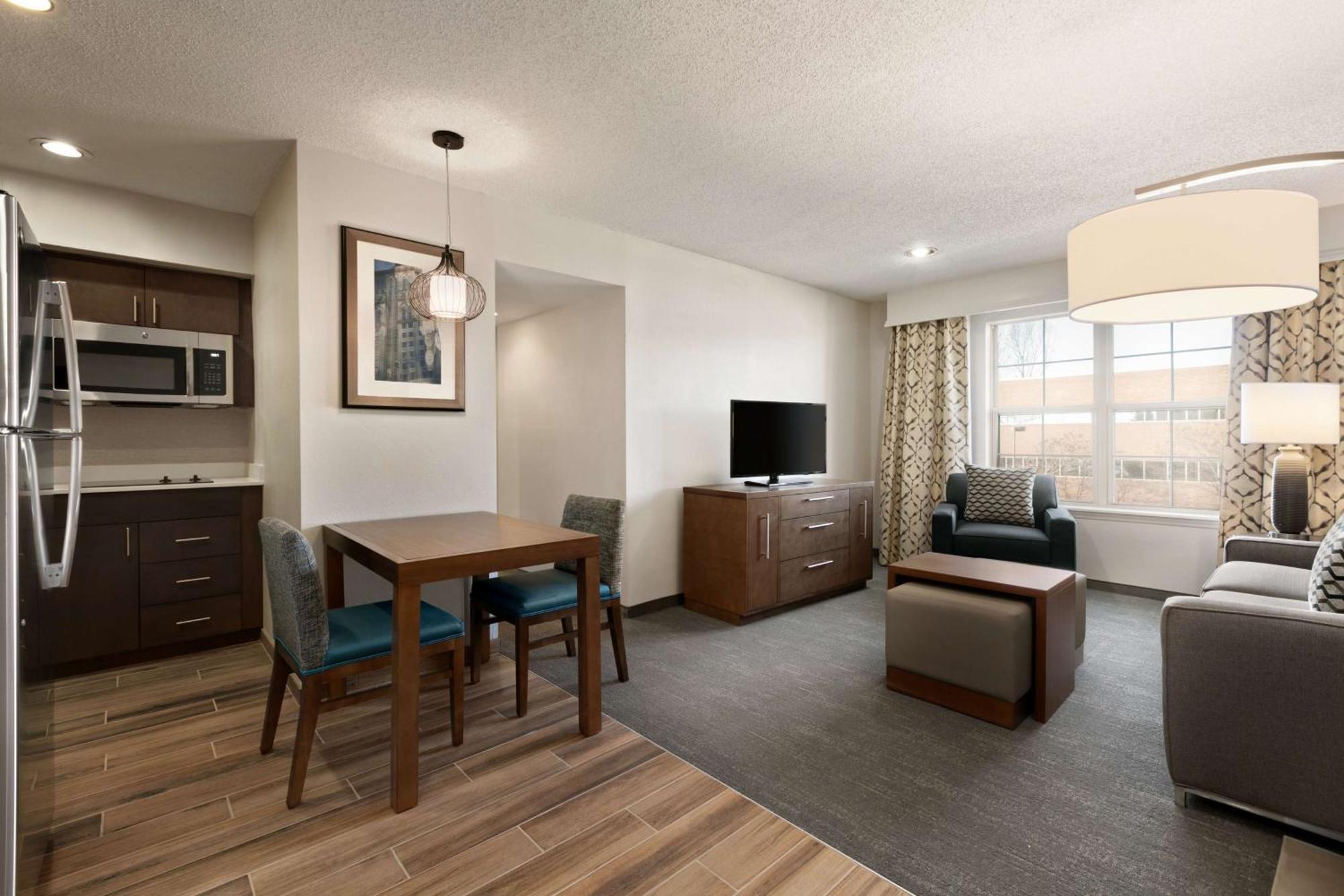 Homewood Suites By Hilton Greensboro Eksteriør bilde
