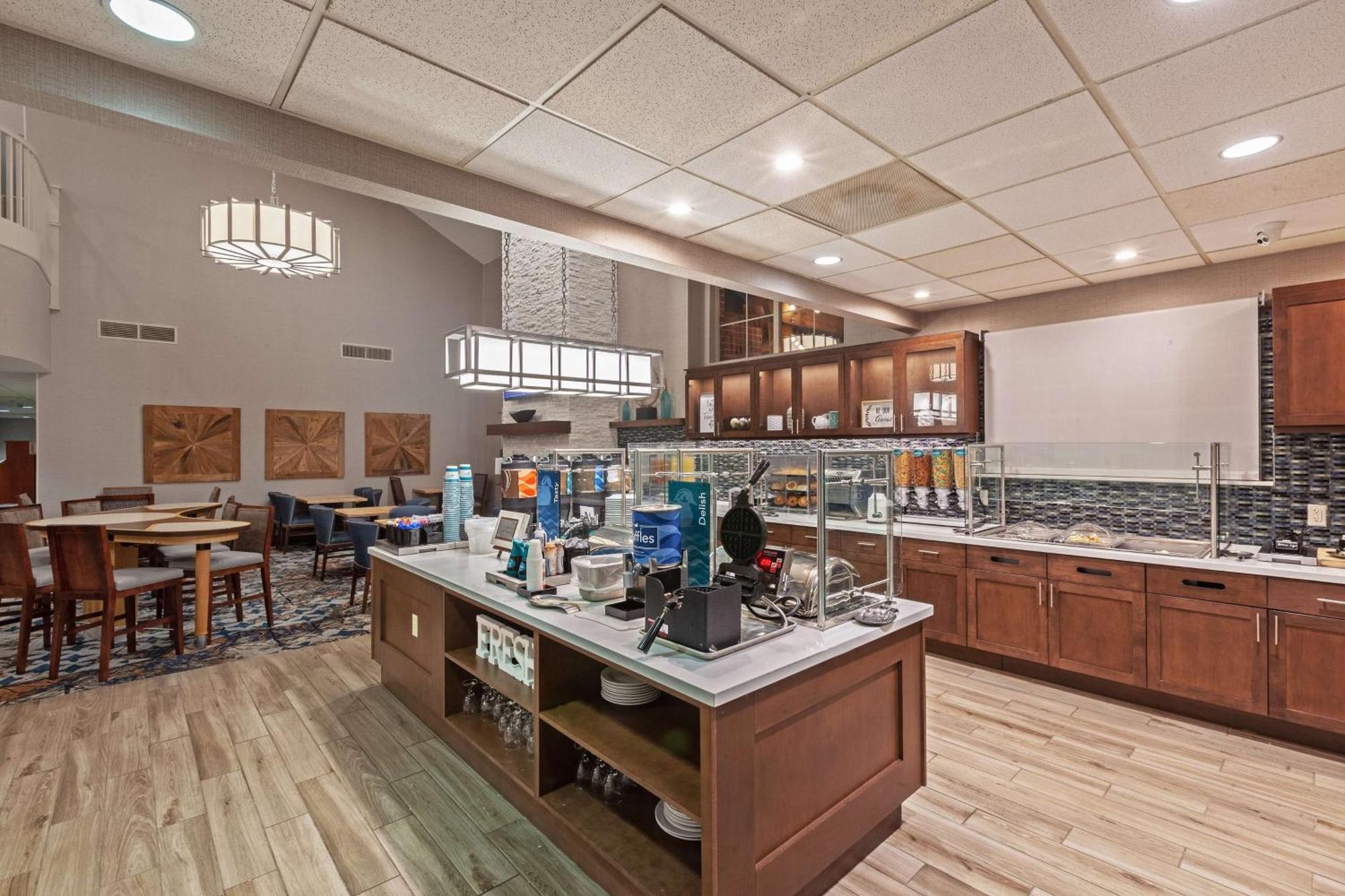 Homewood Suites By Hilton Greensboro Eksteriør bilde